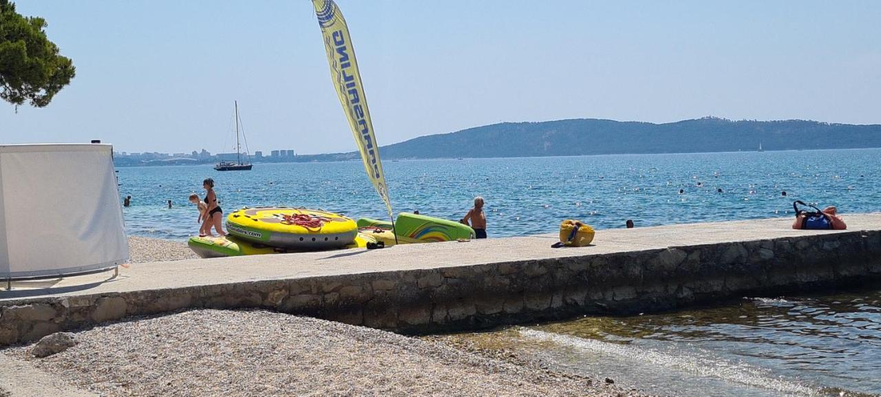 Apartmani Ivana Kaštela Zewnętrze zdjęcie