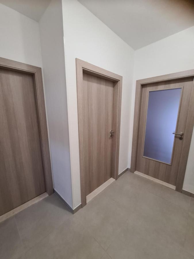 Apartmani Ivana Kaštela Zewnętrze zdjęcie